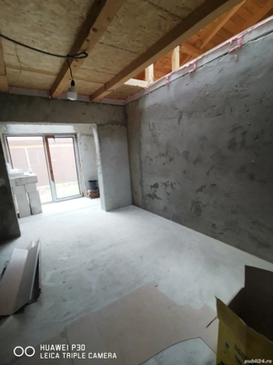 Casa chiar in Onesti. Eleganta, diferita, personalizabila si cu potential! - imagine 12