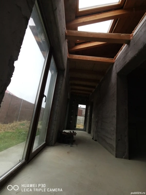 Casa chiar in Onesti. Eleganta, diferita, personalizabila si cu potential! - imagine 15