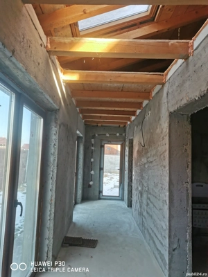 Casa chiar in Onesti. Eleganta, diferita, personalizabila si cu potential! - imagine 18