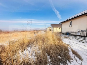 Teren 3457 mp cu deschidere 50 ml la drum in Visani