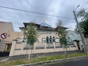 Proprietate unica de vanzare central + 1215mp teren - imagine 5