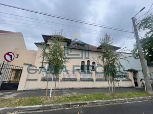 Proprietate unica de vanzare central + 1215mp teren - imagine 17