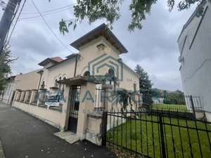 Proprietate unica de vanzare central + 1215mp teren - imagine 20