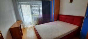 Vanzare apartament de 3 camere in zona Decebal, stradal
