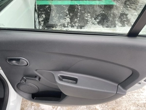 Dacia Logan 1.0 Benzina 74 CP. An 2019 - imagine 18