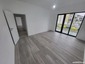 Bloc Nou. Etaj 1. Decomandat. Bucatarie Inchisa