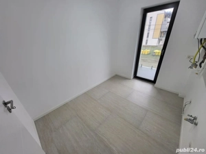 Bloc Nou. Etaj 1. Decomandat. Bucatarie Inchisa - imagine 8