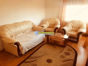 Apartament cu 2 camere de inchiriat Cetate etaj intermediar