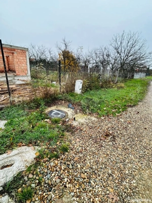 Casa in construcție  - imagine 2