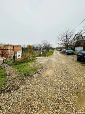 Casa in construcție  - imagine 3