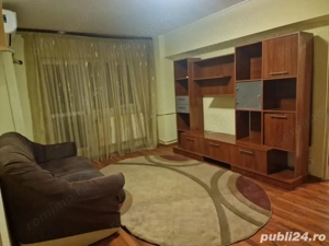 De închiriat apartament 2 camere Apărătorii Patriei