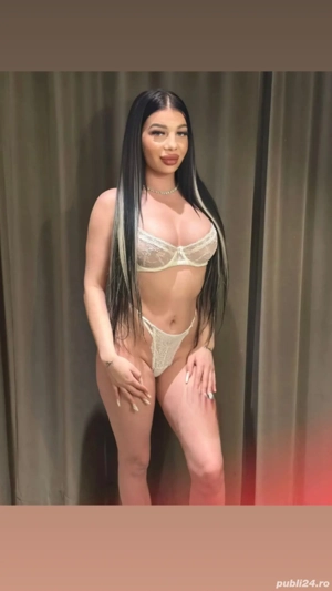 Show web și apoi întâlniri intime -Whapp 