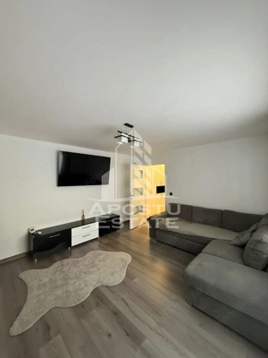 Apartament cu 2 camere,zona Bucovina , centrala proprie,loc de parcare