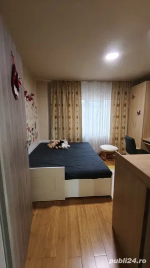 Apartament Deosebit 4 Camere Decomandat Centrala Proprie Garaj Si Boxa Zona Steaua - imagine 3