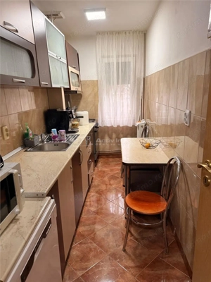 3 cam - zona Vlaicu - imagine 6