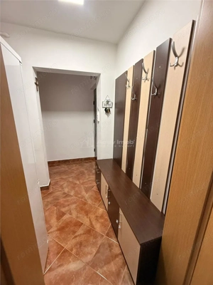 3 cam - zona Vlaicu - imagine 5