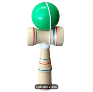 Kendama de diferite culori