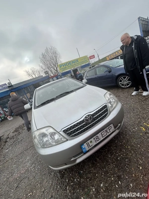 Toyota Corolla 2004 - imagine 4