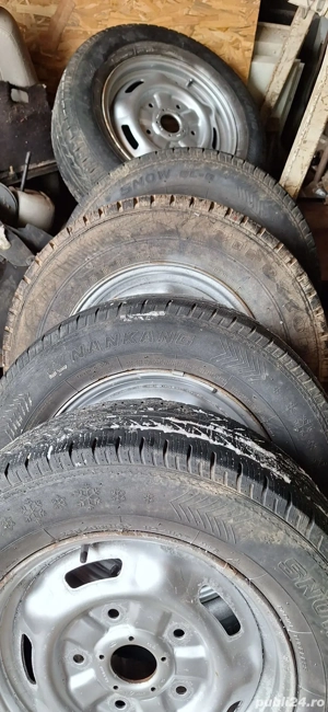 De vanzare set de jenti si roata de rezerva pe 16 