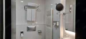 Hotel  4 stele   78 camere Piata Unirii - imagine 3