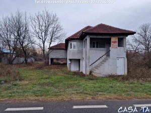 Cladire Multifunctionala, situata în Arcani, Sat.Arcani - imagine 15