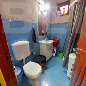 Vand apartament zona centrala - imagine 9