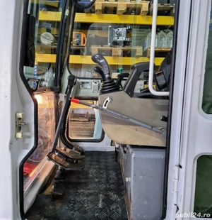 miniexcavator Takeuchi TB125 - imagine 6