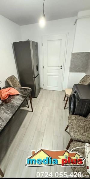 Apartament 2 camere renovat   Micro 17