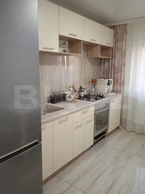 Apartament 3 camere, 75 mp, zona Soarelui