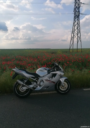 Honda CBR F4i (injecție - imagine 5
