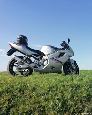 Honda CBR F4i (injecție - imagine 13