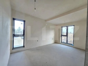 Investitie - Casă tip duplex, spațiu comercial și garaj - Andrei Muresanu - imagine 5