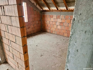 Casă individuală la roșu, aflată în comuna Ionești, județul Gorj.