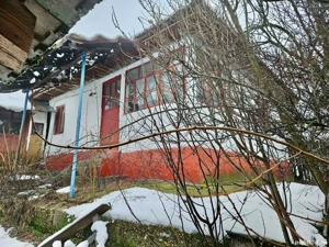 Casă individuală la roșu, aflată în comuna Ionești, județul Gorj. - imagine 10
