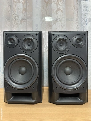 Boxe SONY pe 3 cai,sunet HI-FI,bass fantastic