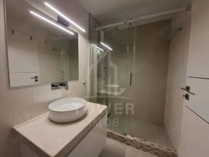 Penthouse de vânzare – finisaje premium, terasă generoasă - imagine 19
