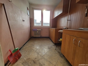 Apartament Victoriei direct proprietar etaj 7 din 8. Luminos lift nou. 