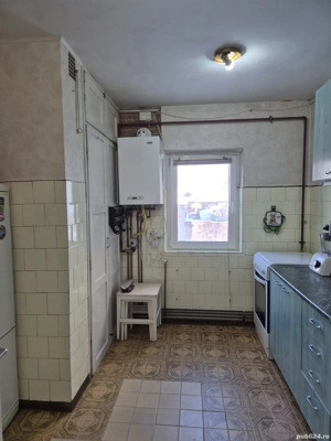 Apart.4 cam.,centr. proprie , zona B.Rosu , et.2 , Pret redus - imagine 2