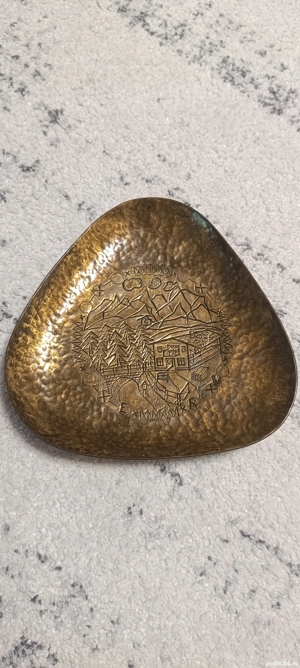 Vas decorativ din bronz 