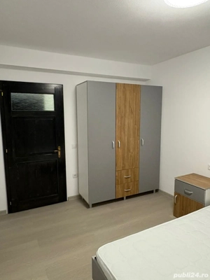 Închiriez apartament - imagine 2