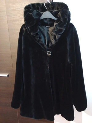 Haina blana artificiala