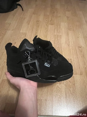 Jordan 4 Black Cats marimea 43
