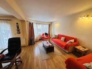 Duplex confortabil la Pădure-Rosu, 273 mp construiti, 199 mp teren, P+1+M, 5 cam - imagine 3