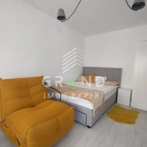 Garsonieră de inchiriat - intimă și bine compartimentată – Zorilor, Cireșilor