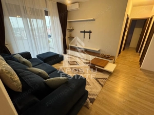 Apartament cu 3 camere, loc de parcare, Girocului