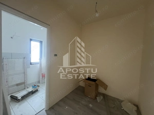 De închiriat vila cu pozitie excelenta, ptr locuit sau sediu firma - imagine 3