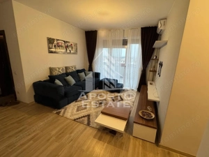 Apartament cu 3 camere, loc de parcare, Girocului