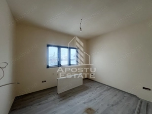 De închiriat vila cu pozitie excelenta, ptr locuit sau sediu firma - imagine 17