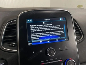 Renault Scenic - imagine 16