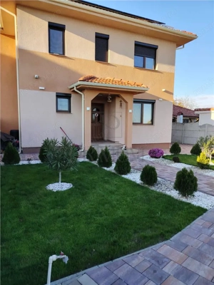 Casa individuala Plopi - Panouri fotovoltaice - Mobilat si Utilat.